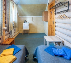 Шестиместный коттедж в Ласточкин дом