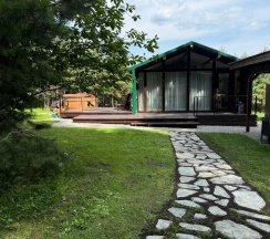 Коттедж улучшенный Лесной барн в Gagarka village