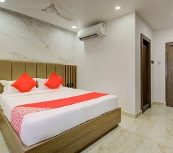 Номер Deluxe в Capital O 23031 V Hotel