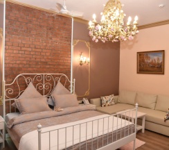 Двухместный люкс с видом на внутренний двор двуспальная кровать в Дом Паткуль