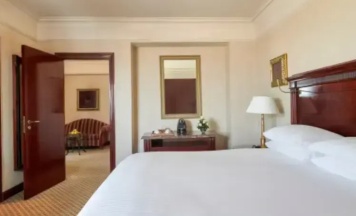 Двухместный люкс Diplomatic (двуспальная кровать) в Отель InterContinental Cairo Citystars by IHG