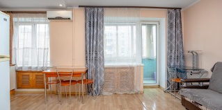Владивосток: Апартаменты Sunrise flat (Санрайз флэт) на улице Уткинская