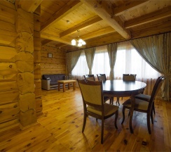 Шале с Маралами в Басаргино