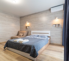 Трехместный номер Стандарт с Двуспальной кроватью и Доп. местом в Домус.море