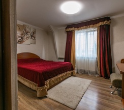 Номер стандарт с 1 двуспальной кроватью в Волна