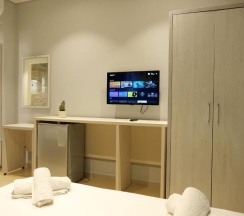 Трёхместный номер Standard с балконом в Hotel Alpha