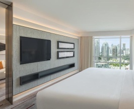 Двухместный люкс Executive двуспальная кровать в DoubleTree by Hilton Bangkok Ploenchit