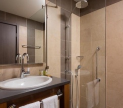 НОМЕР С ДВУМЯ ОДНОСПАЛЬНЫМИ КРОВАТЯМИ (TWIN) в Doubletree by Hilton Tyumen