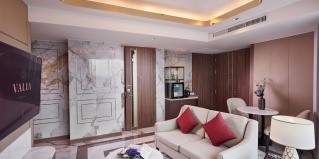 Пхра-Прадэнг: Отель Valia Bangkok Sukhumvit 24 by Kingston Hotels