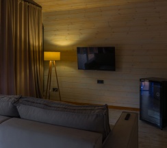 Четырёхместное шале с видом на горы в Тихая гавань