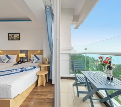 Трёхместный номер Standard с видом на воду в Blue Pearl Hotel