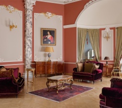 Люкс Императрицы с видом на Невский проспект в Taleon Imperial Hotel
