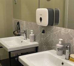 Кровать нижние места в 9-местном общем номере в Уют