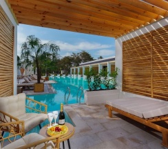 SEA VILLAGE SUPERIOR SWIM UP в Volna Sea Village