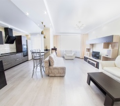 Апартаменты-Студия на Мичурина 55 (19этаж) в Огни Саратова Saratov Lights Apartments