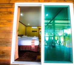 Двухместный номер Standard с видом на озеро 2 отдельные кровати в Tanita Lagoon Resort