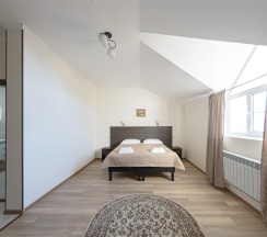 Полулюкс в Лагуна