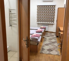 Пятиместный номер Standard с красивым видом из окна в Отель Дружба Народов