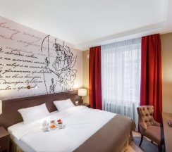 Двухместный стандартный номер с одной двуспальной кроватью в Онегин