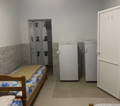 СТАНДАРТНЫЙ ШЕСТИМЕСТНЫЙ ДВУХКОМНАТНЫЙ НОМЕР в Домик у моря