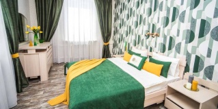 Минск: Апартаменты 3-комн. апарты в центре города на ул. Романовская Слобода 22