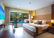 Четырёхместный номер Deluxe в Courtyard by Marriott Phuket, Patong Beach