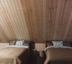 Четырёхместный номер Superior с красивым видом из окна в Хвоя