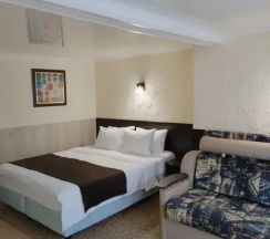 Трёхместный семейный номер Classic в Лето