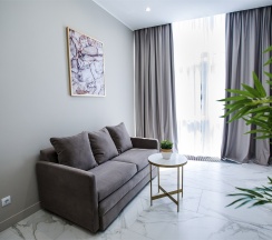 Студия Люкс в Mirror Residence