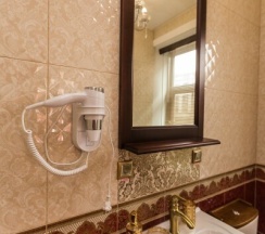 "Царские палаты" Люкс в Hotel Heivic House