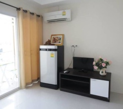 Семейный номер Standard с балконом в Lotus Suite Hua Hin
