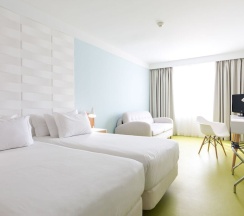 Трёхместный номер Standard в Legendary Porto Hotel
