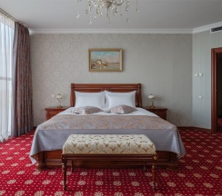 Гранд Люкс в Marins Grand Hotel Астрахань