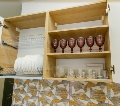 Апартаменты "На листопадной 15А" в Саквояж