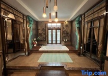 Вилла с 5 комнатами в KhgeMa NuanJun Pool Villa Gallery Resort