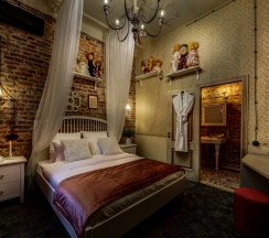 Кукольный дом в Mysterio hotel