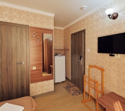 Двухместный номер  без  балкона в Лорис