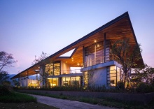 Вилла с 3 комнатами в Gliding Villa in Khao Yai