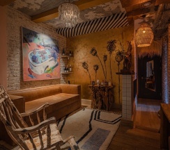 Люкс с кедровой бочкой в Villa Mr. Pinky