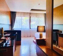 Двухместное шале Seaside Wing рядом с пляжем двуспальная кровать в Kacha Resort and Spa Koh Chang