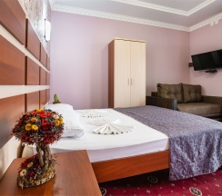 4-местный коттедж в Манэ