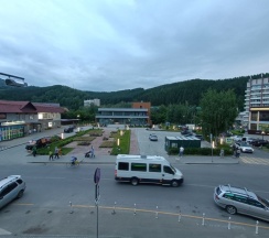 Семейный в На Славского 18