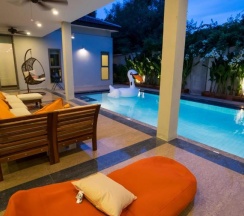 Вилла Deluxe с 5 комнатами в Villa Navin Resort