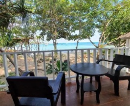 Двухместная вилла рядом с пляжем (двуспальная кровать) в The C Samet Beach Resort