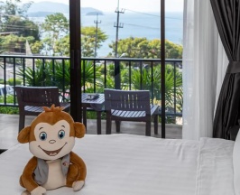 Двухместная вилла Premier с балконом и с видом на океан 2 отдельные кровати в Отель Secret Cliff Resort Phuket