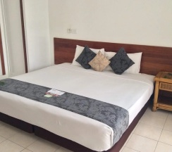 Апартаменты c 1 комнатой с балконом в The Melanesian Port Vila Hotel