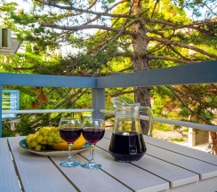 Двухместный номер Супериор с балконом или террасой c 1 комнатой двуспальная кровать в Green land