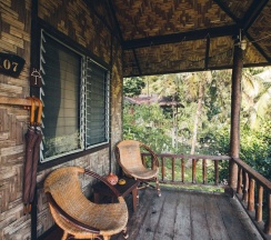 Бунгало с балконом и с видом на сад в Railay Garden View Resort