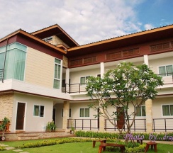 Номер Standard в The Park Nangrong Resort