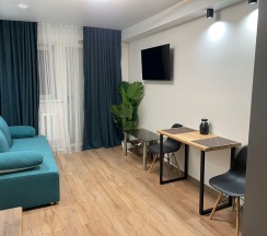 Трёхместный двухкомнатный номер категории стандарт в Городок